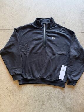 Alo Quarter Zip pullover sweatshirt